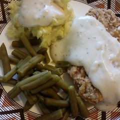 A picture of Chicken Fried Steak Dinner.