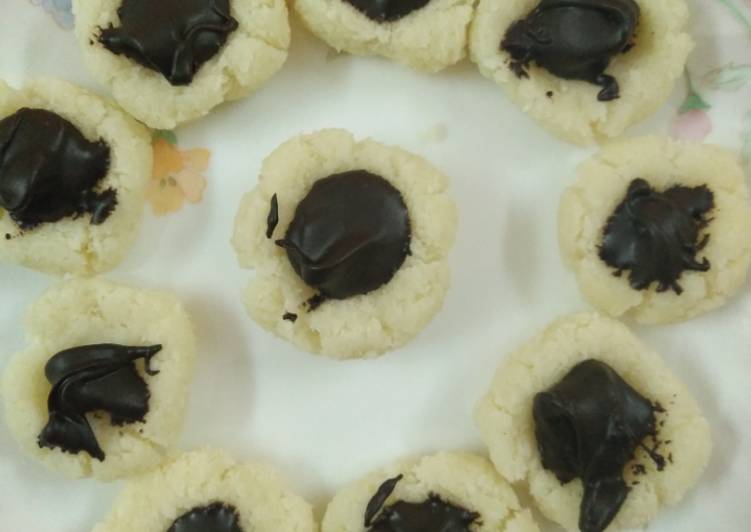 Recipe of Speedy Easy No Bake Coconut Candy