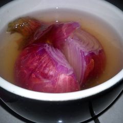 A picture of NONE FOOD RECIPE - Onion Steam To Calm Pre-Flu Sympthom.