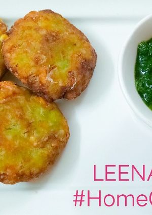 A picture of Hariyala Sabudana Vada.