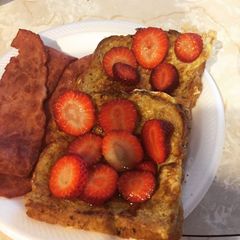A picture of French Vanilla Cinnamon Toast.