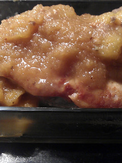 A picture of Pork Chops N Applesauce.