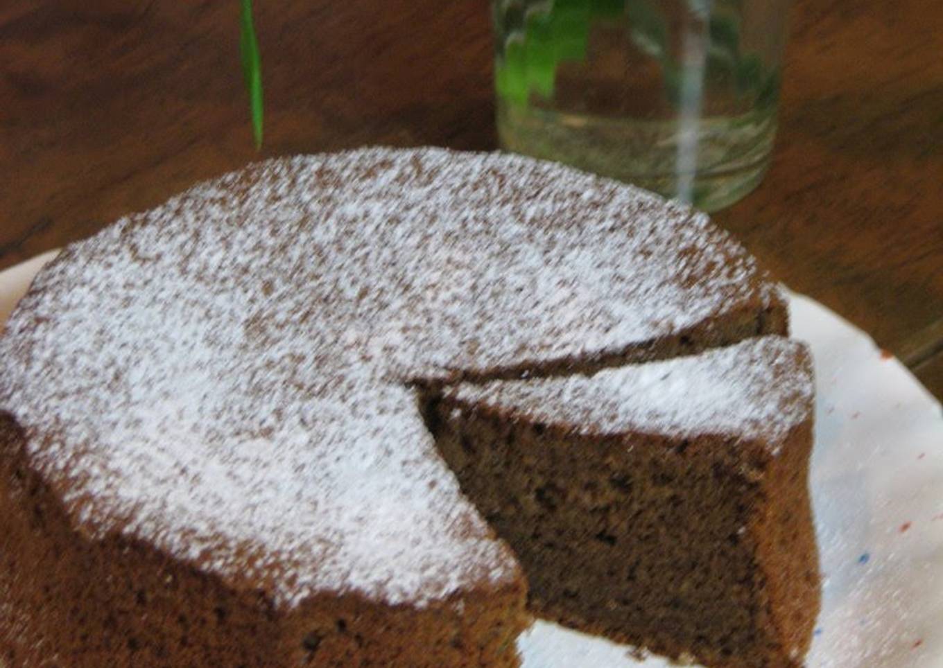 Light but Authentic Gateau au Chocolat