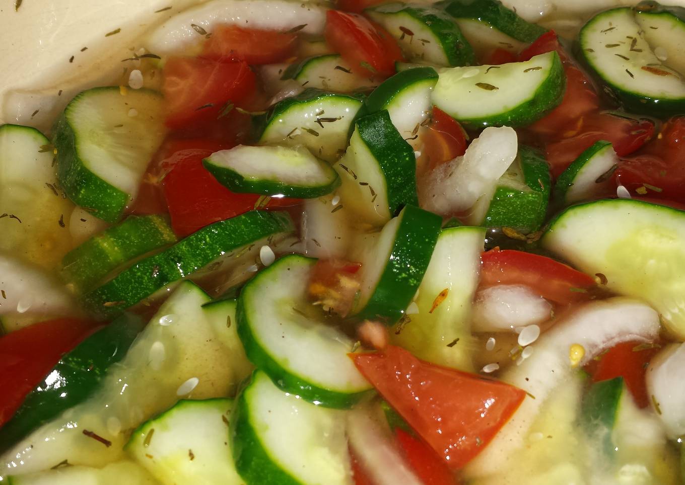 Easy cucumber tomato salad