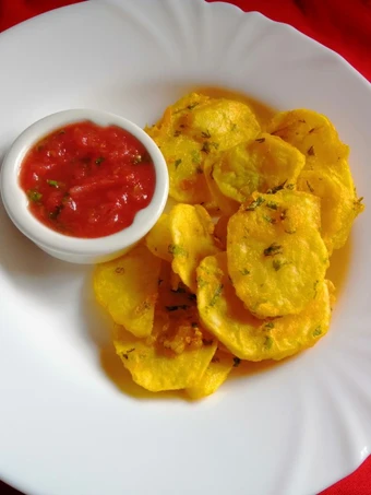 Easy Way Prepare Recipe Potatoes bhajia with tomato-mango salsa dip that is Delicious, Tasty}