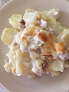 Besameles rakott burgonyás csirkemellfilé recept fotója