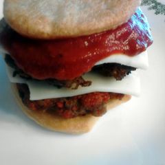 A picture of Ultimate Pepperoni Pineapple Pizza Burgers.