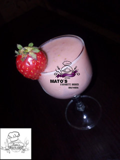 A picture of Strawberry smoothie.