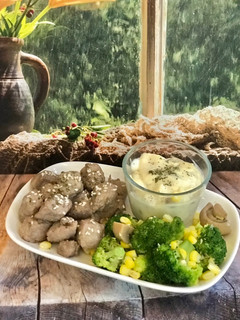 Foto resep Saikoro Steak with Bechamel Sauce