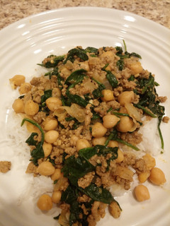 A picture of Spinach&chick pea curry.