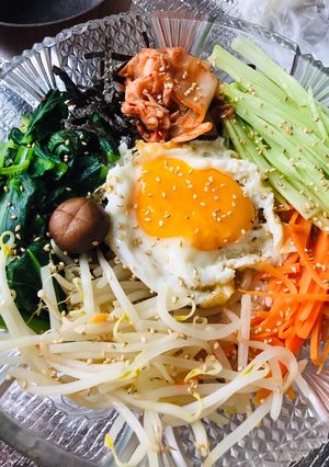 Hình của món Cơm trộn hàn quốc.