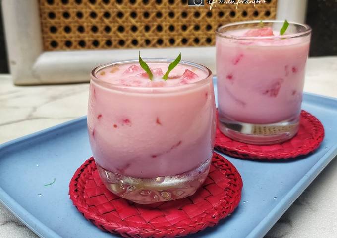 Resep Es semangka Susu oleh Nur Azizah Prantoro - Cookpad