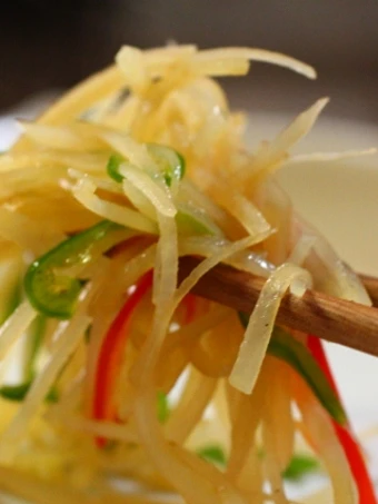 Easy Steps to Make Recipe Chinese-style Crispy Stir-fried Potato that is Perfect, Delicious}