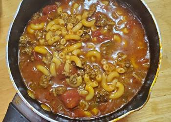 Fast Cooking Methods Tomato pasta soup with beef Delicious Perfect