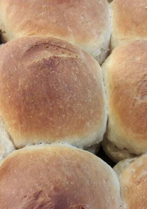 Una foto de Pancitos caseros esponjosos