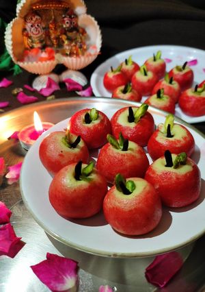 एपल संदेश (apple sandesh reicpe in Hindi) रेसिपी मुख्य फोटो