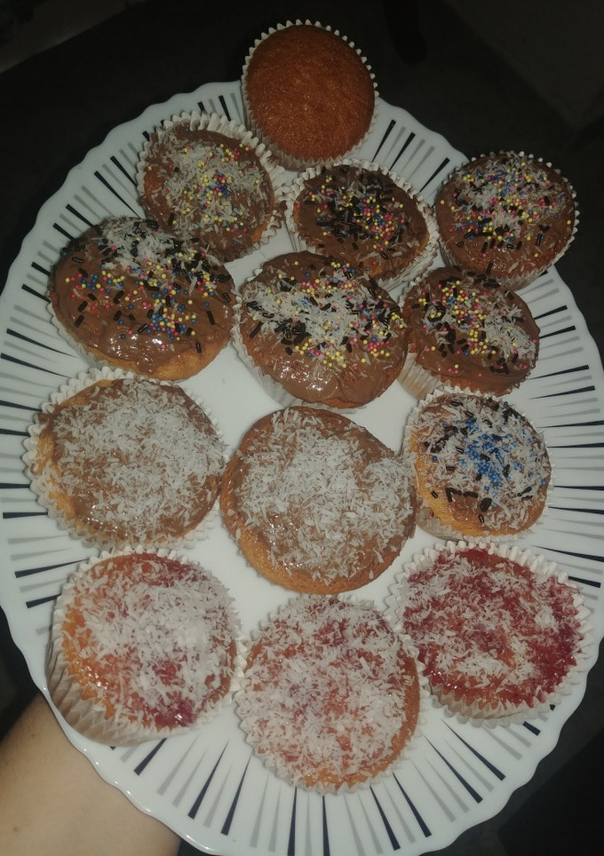 Una foto de Magdalenas rellenas de chocolate