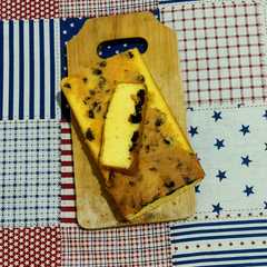 A picture of Cake Kismis.