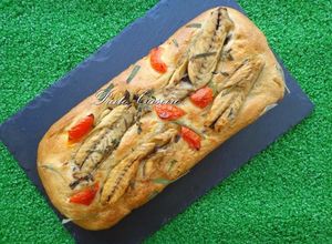 Foto de Focaccia de filetes de cavala em azeite aromatizada com lavanda e tomilho limão