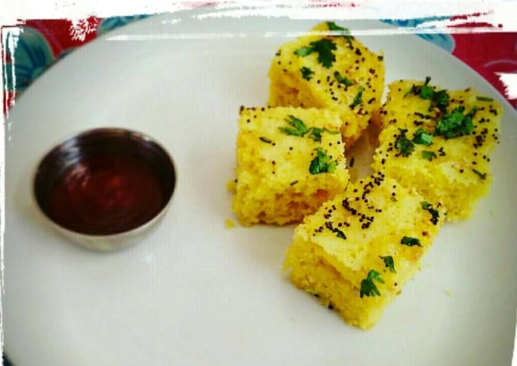 Steps to Prepare Homemade Instant Rava Dhokla