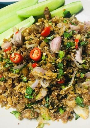 รูปของ ลาบปลาดุก สูตรทอดแทนย่าง