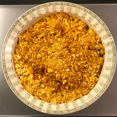 A picture of Auntie Nay's Cheesy Broccoli Casserole.