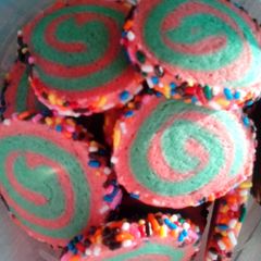 A picture of Spiral sugar cookies.
