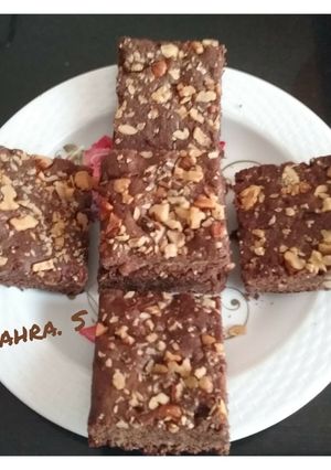 A picture of Eggless Choco Walnut Brownies.