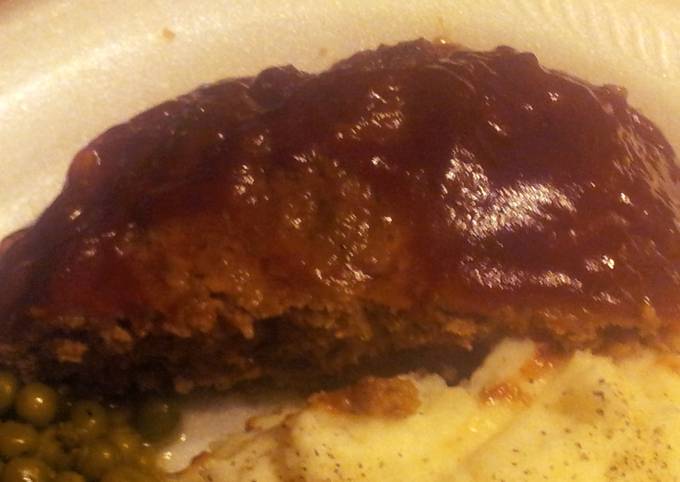 Old Fashioned Country Meatloaf on a Budget