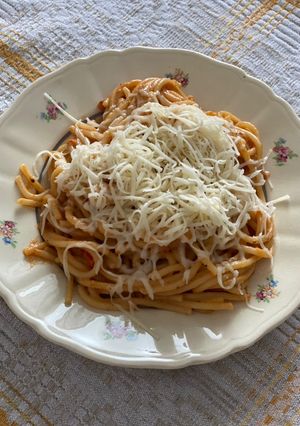 Bolognais-tejszínes spagetti recept fotója