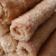 A picture of Vickys Baked Cinnamon Bread Rollups, GF DF EF SF NF.