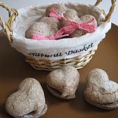 A picture of Heart-shaped Chocolate Sandwich Biscuits.