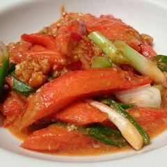 A picture of Crab In Thai Tomato Chili Sauce.