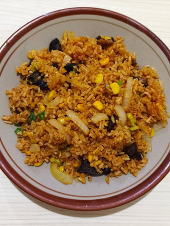 Resep Nasi Goreng Spesial (ati ampela, jagung manis, bawang bombai) yang Lezat