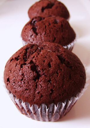 A picture of The Easiest Chocolate Cupcakes.