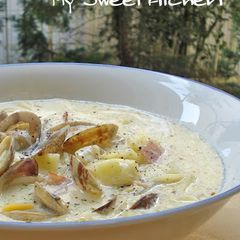 A picture of Clam Chowder-Like Cream Pasta.
