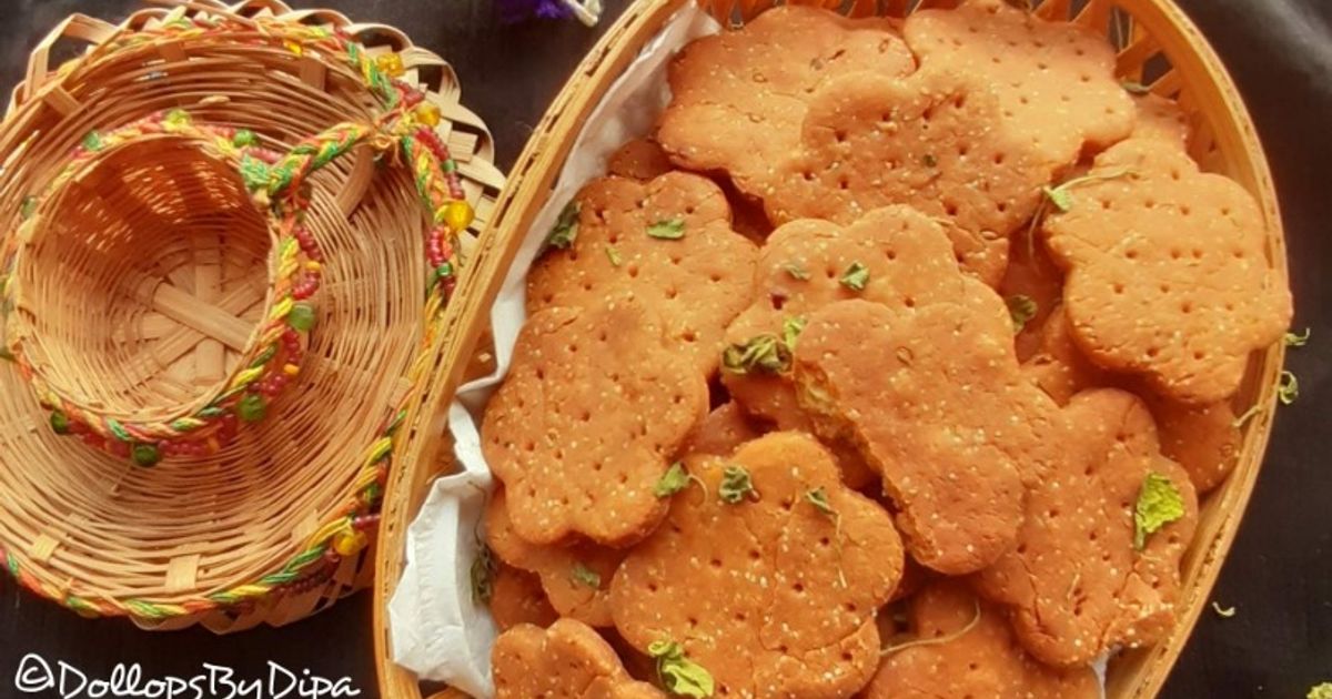 Besan Mathri Recipe by Deepa Rupani - Cookpad