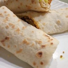 A picture of Chicken shawarma.