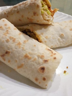 A picture of Chicken shawarma.