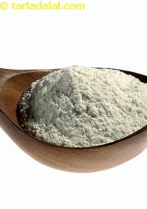 A picture of self raising flour.