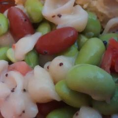 A picture of Edamame and Kidney Bean Pasta Salad.