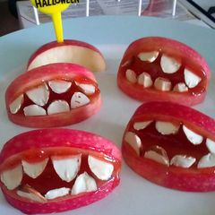 A picture of Vickys Halloween Apples - With Bite! GF DF EF SF.