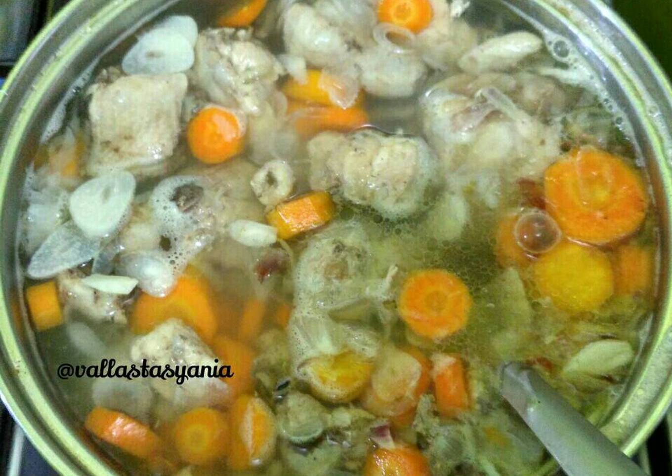 Sop Ayam Simpel Tanpa Amis