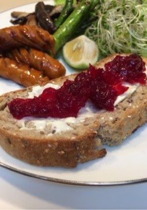 A picture of Easy Cranberry Jam.