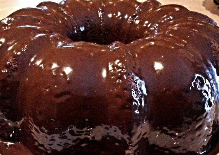 Steps to Make Homemade Chocolate Dream Leche Cake with Ganache