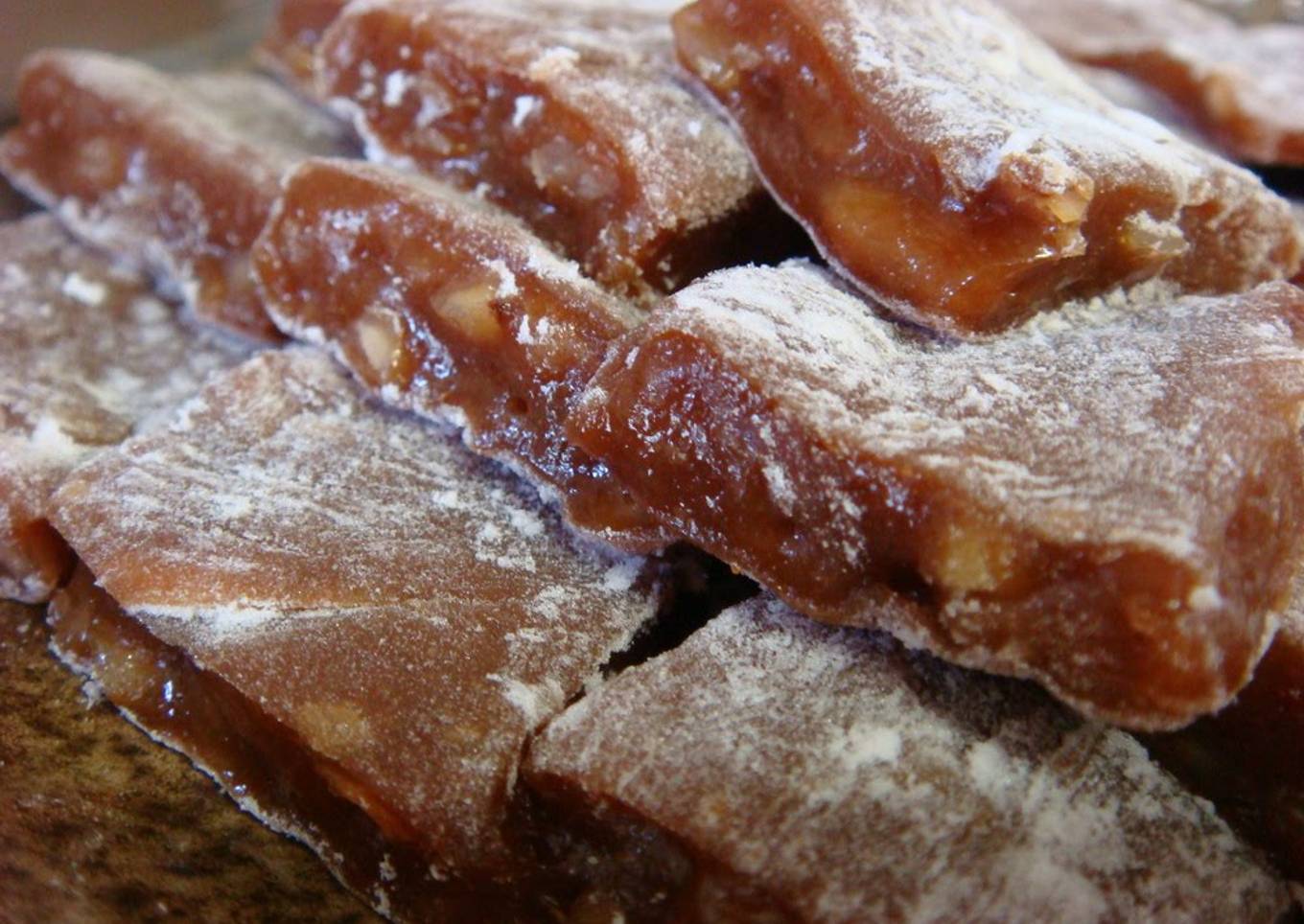 Walnut Yubeshi (Sweet Rice Cake with Walnuts)