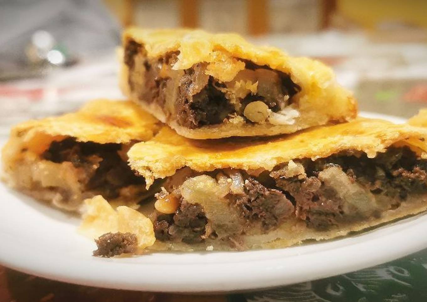 Empanada de Morcilla y Manzana