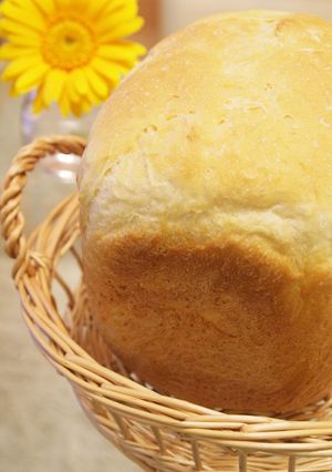 A picture of Bread Maker Milk Bread w/ Skim Milk Powder.