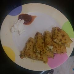 A picture of Yummiest Quesadilla ever!.