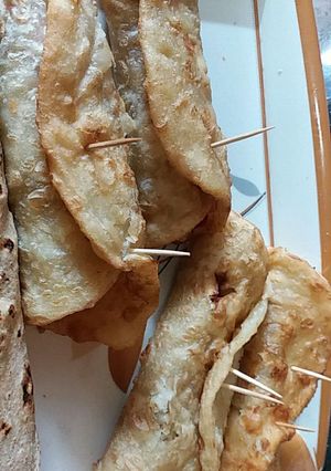 A picture of Chicken paratha roll.
